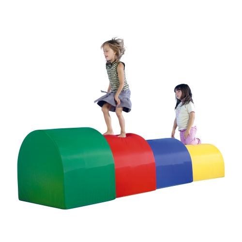 Halbkreisförmige Blöcke mit Nylonhüllen vierteiliges Set, verschiedene Größen im Set, farbig